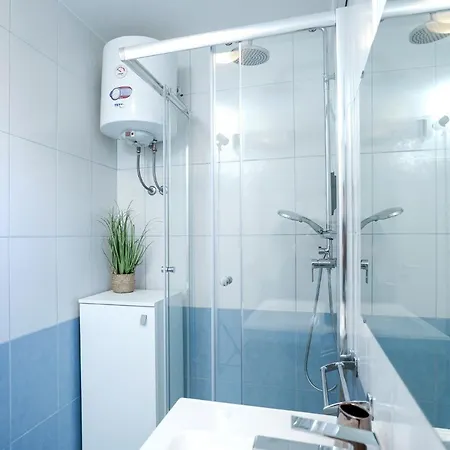 Апартаменты Downtown Hideaway - Zf Hvar